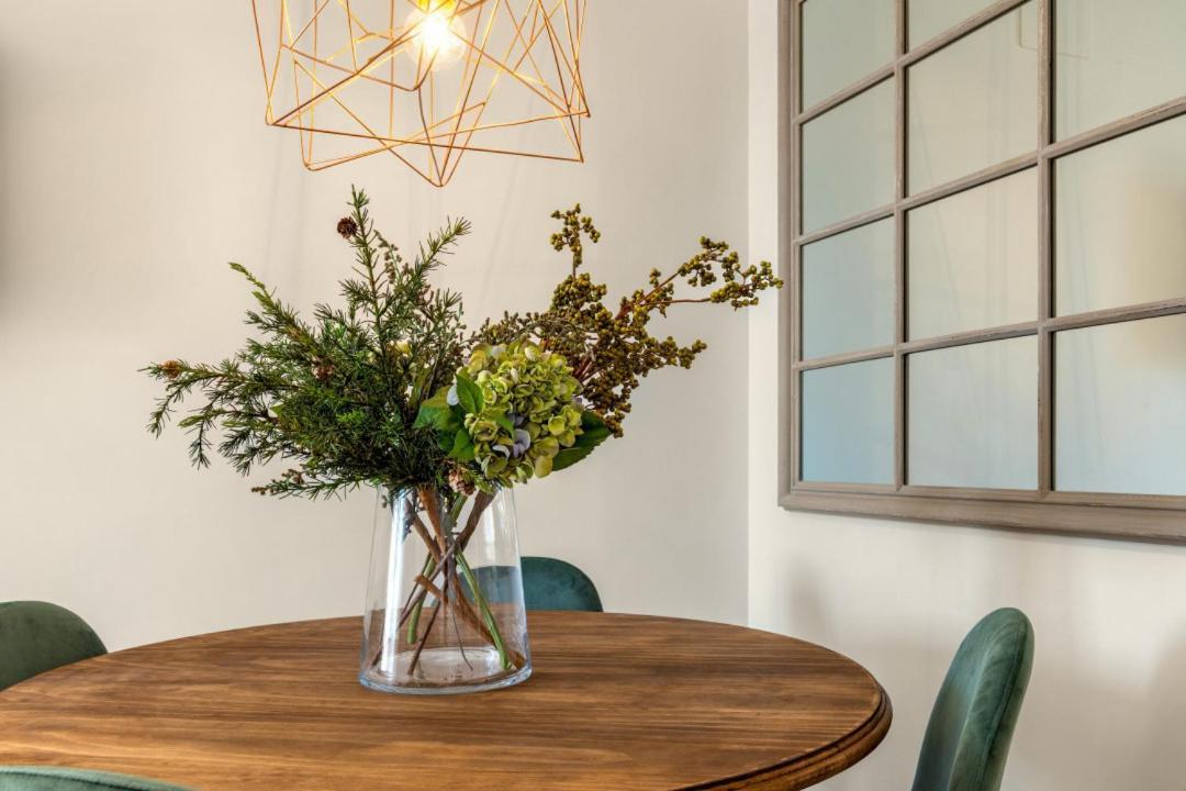 2 Bedrooms 2 Bathrooms Furnished - Chamberi - Refurbished Wterrace - Mintystay Apartamento Madrid